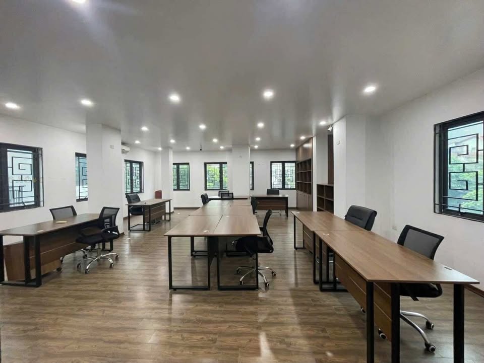 Cửa hàng cho thuê tại đường Xuân Thủy, Cầu Giấy 65m² - Vị trí đẹp, sẵn sàng kinh doanh!