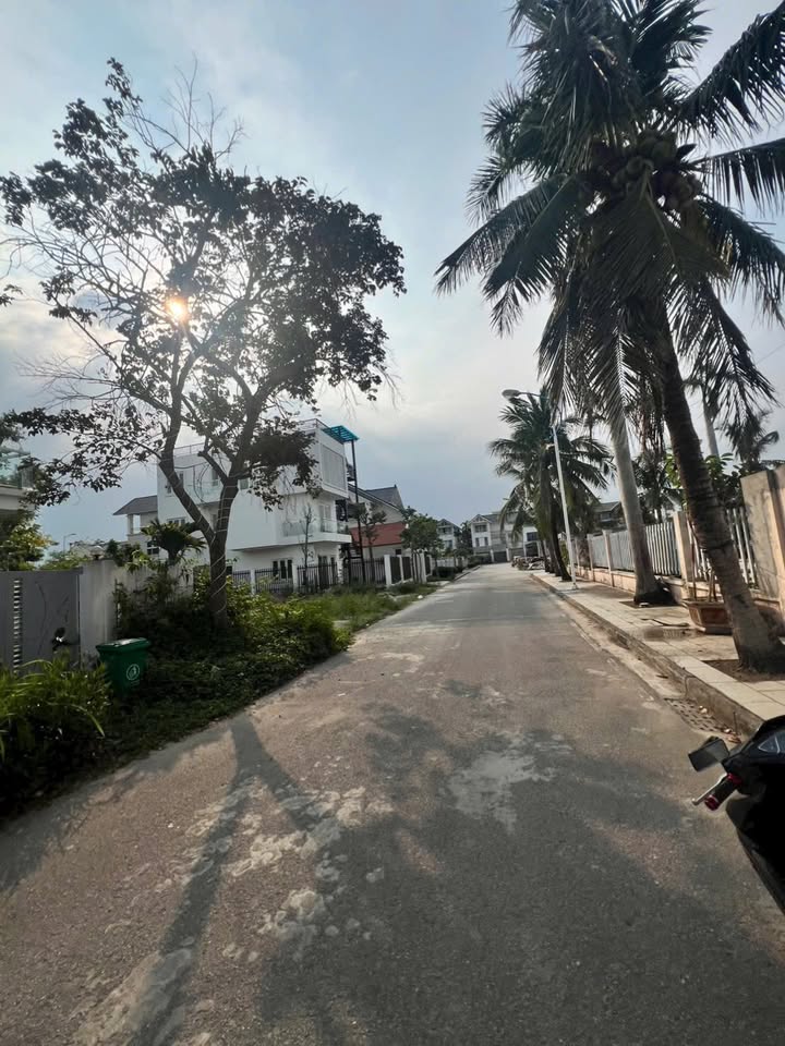 Biệt thự 3 tầng 290m² Mê Linh - Anh Dũng, Hải Phòng - Giá chỉ 15 tỷ!