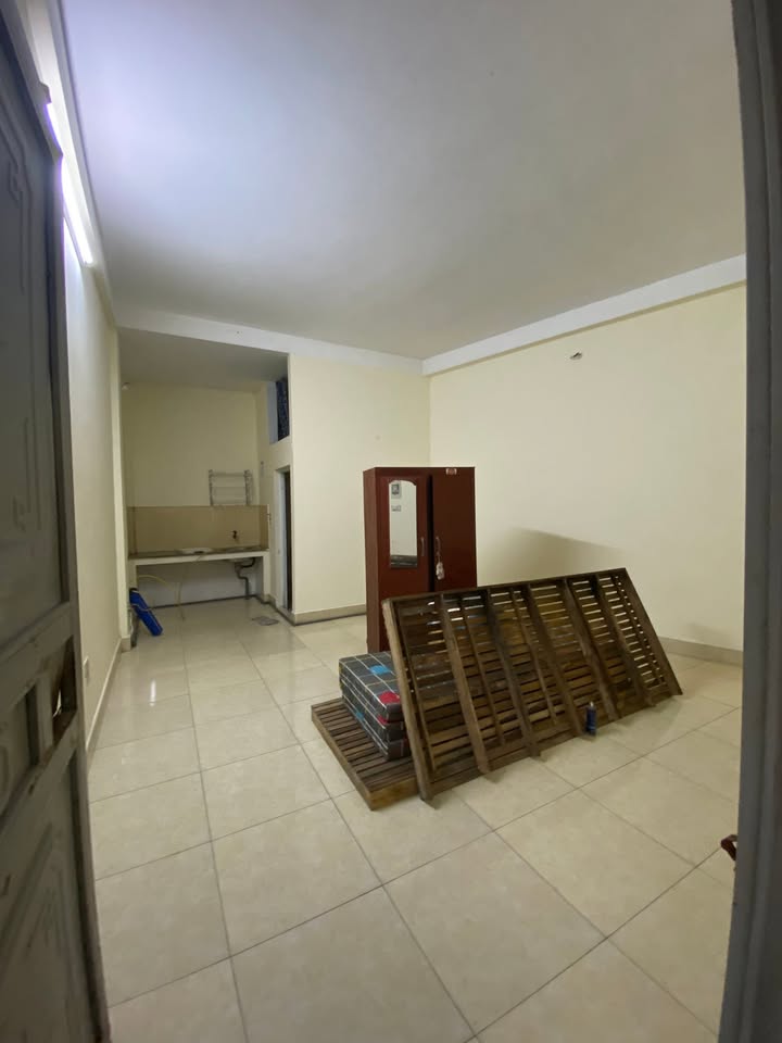 Phòng cho thuê tại Ngõ 924/37 Nguyễn Khoái, 2.5 triệu - Không gian rộng rãi và tiện nghi