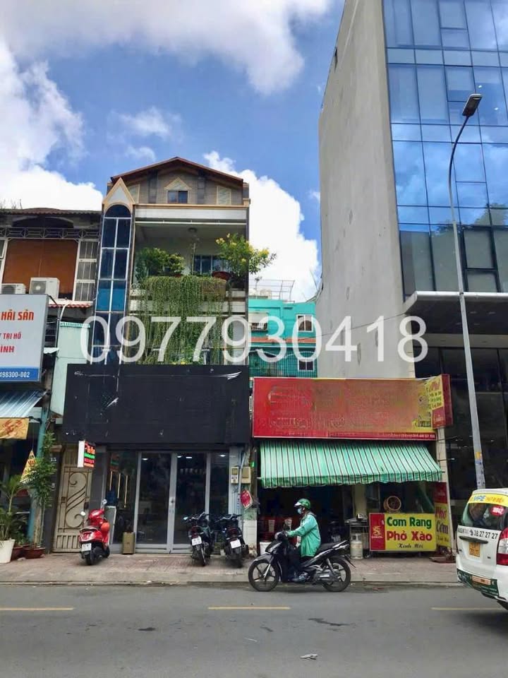 Mặt tiền Hồng Hà, Tân Bình 181m² giá 65 tỷ - Đầu tư sinh lời ngay!
