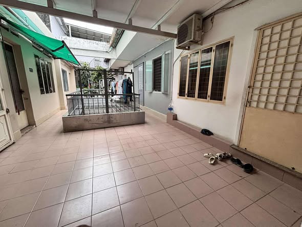 Chung cư Vĩnh Viễn Quận 10 68m² giá 3.1 tỷ - Nằm ngay trung tâm thành phố!