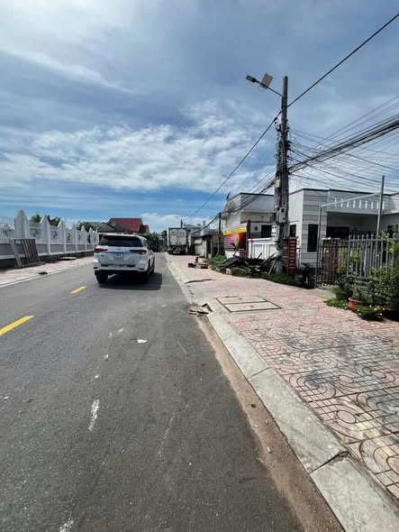 Nhà góc 2 mặt tiền Phú Hài 86m² giá 1 tỷ - Chính chủ bán gấp!