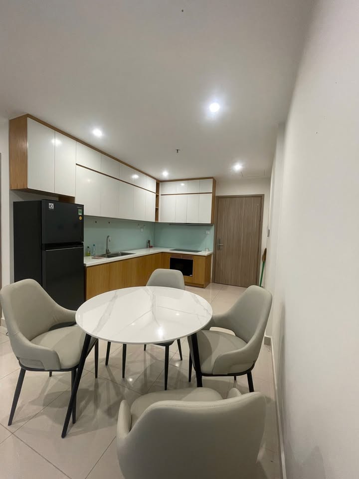 Căn hộ Vinhomes Q9, S1 3PN giá 9 triệu - Full nội thất, vào ở ngay!