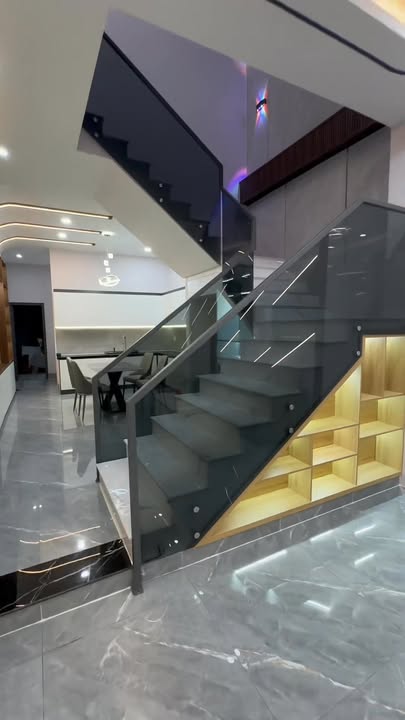 Nhà mặt tiền đường 30/4, Sóc Trăng 71m² giá 3.9 tỷ - Hoàn thiện nội thất cao cấp!