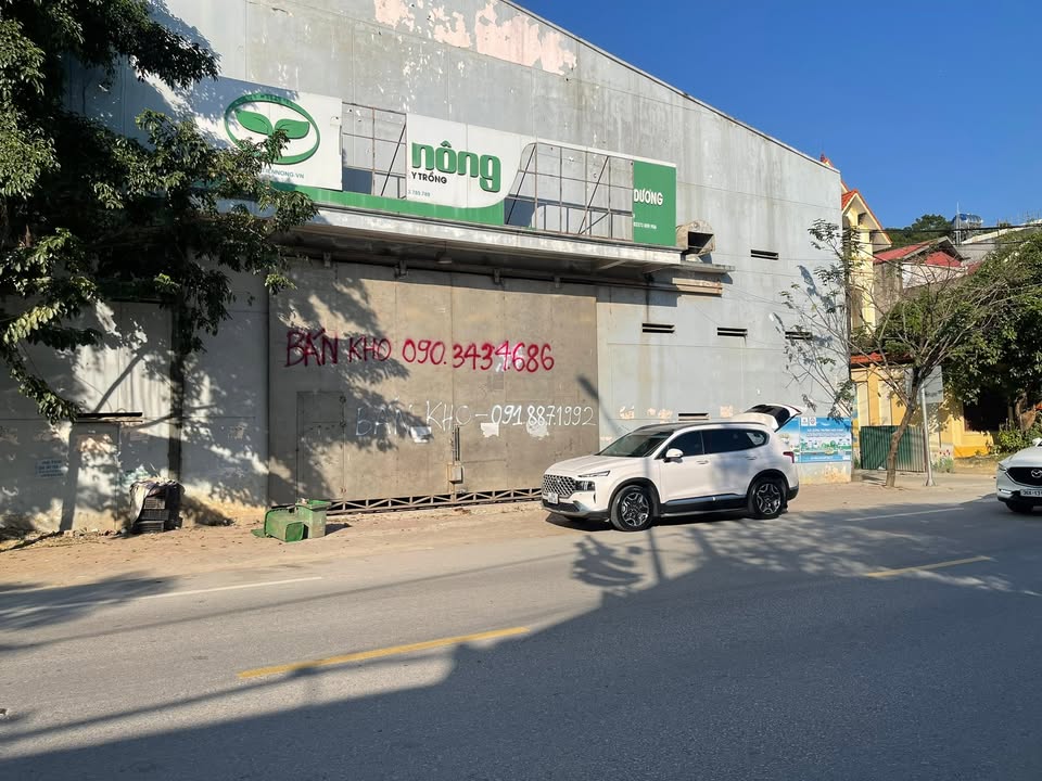 Nhà kho 579m² tại Thị trấn Rừng Thông, Đông Sơn, Thanh Hoá - Gần trường học, giá chỉ 19 tỷ!