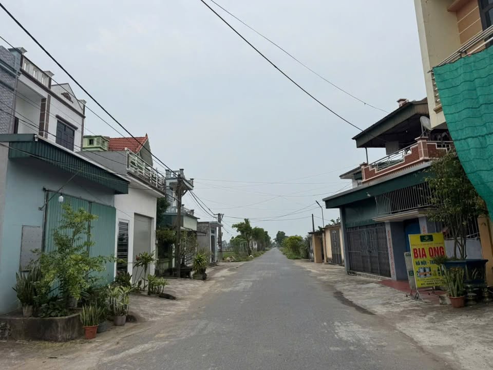 Đất kinh doanh mặt đường trục xã Vũ Lễ, Kiến Xương, Thái Bình 85m² - Giá 1 tỷ hấp dẫn!