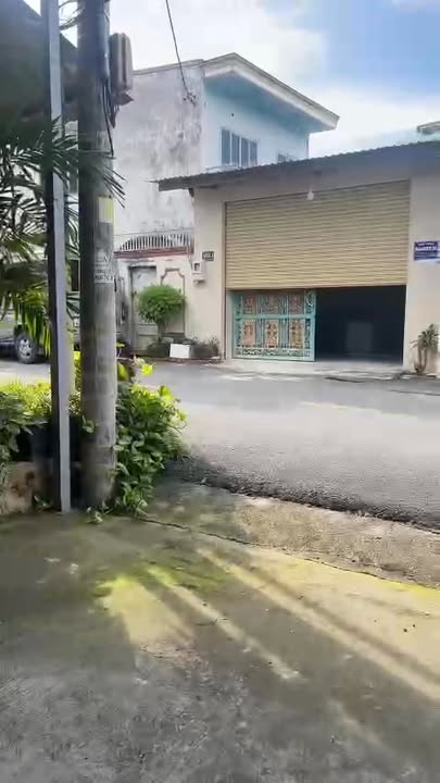 Nhà phố Hóc Môn 160m² giá 11.5 tỷ - Thiết kế sang trọng, thang máy