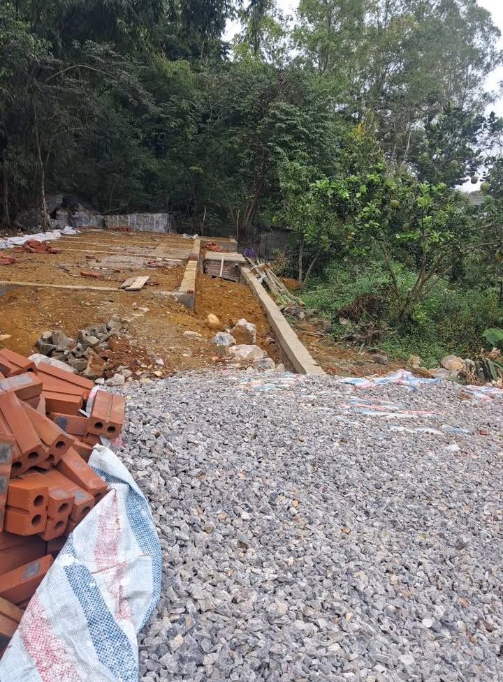 Đất vườn 180m² phường Quyết Thắng giá 300 triệu - Hướng Đông, ô tô vào tận nơi!