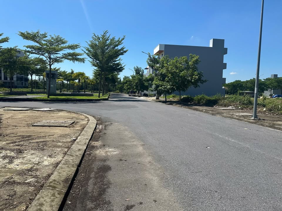 Lô đất FPT City Đà Nẵng 102m² giá 5.15 tỷ - Cơ hội đầu tư tuyệt vời!