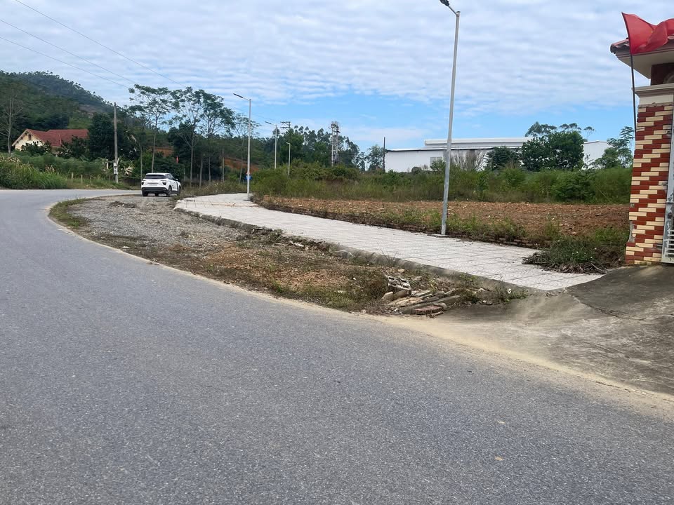 Đất nền xã Thọ Văn, huyện Tam Nông, diện tích từ 80m² giá chỉ từ 400 triệu - Vị trí đắc địa gần sân golf!