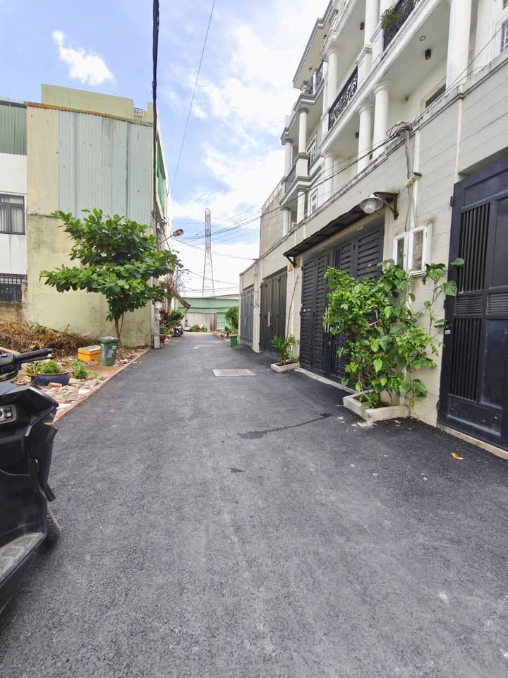 Đất hẻm xe hơi 77.5m² đường số 8, Thủ Đức - Giá chỉ 6.7 tỷ!