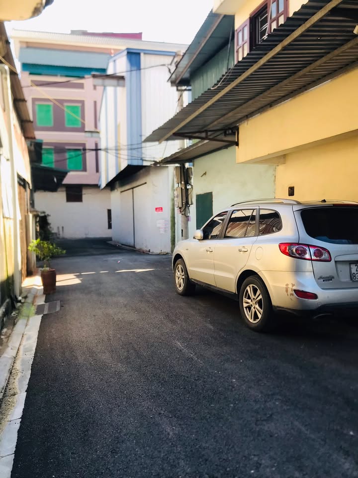 Nhà 3 tầng Vân Hà Đông Anh 120m² mặt tiền 10m - Thiết kế hiện đại, sẵn sàng ở ngay!