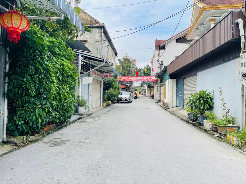 Bán lô đất 3 mặt tiền ngõ 22 đường Xuân Diệu, phường Thành Sen, 190m² - Vị trí vàng cho đầu tư!