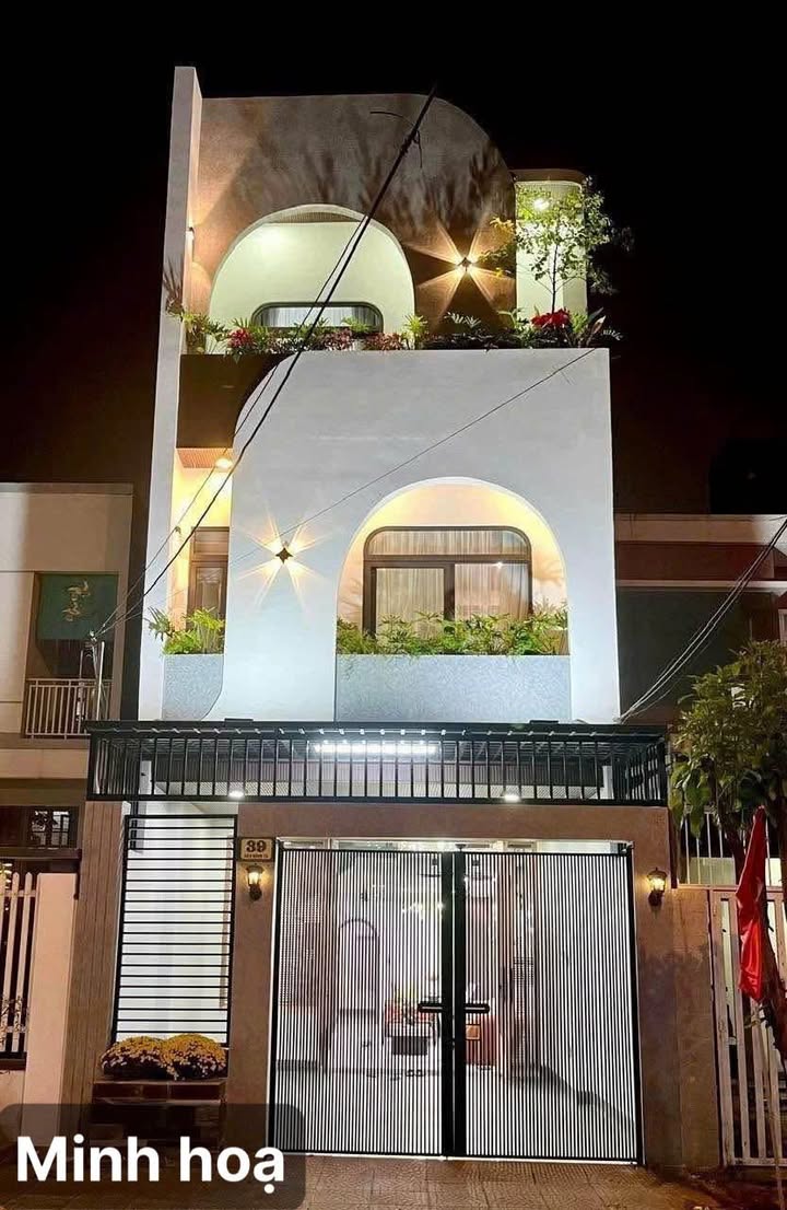 Bán nhà mặt phố Phạm Thế Hiển, Vũng Tàu 132m² giá 13.2 tỷ - Phù hợp kinh doanh, đầu tư