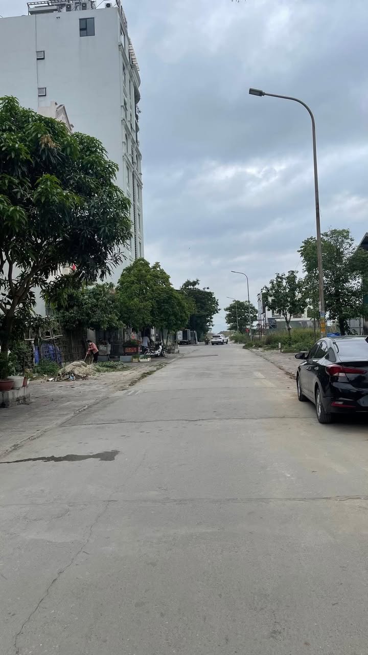 Đất nền KĐT Cao Xanh - Hà Khánh A 200m² giá từ 30 triệu - Mặt tiền 8m, đầu tư sinh lời!