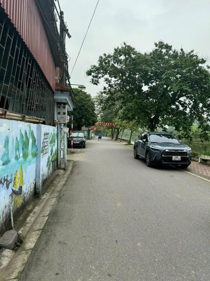 Đất nền Phú Thị, Gia Lâm 100m² giá chỉ 4.9 tỷ - Cơ hội đầu tư tuyệt vời!