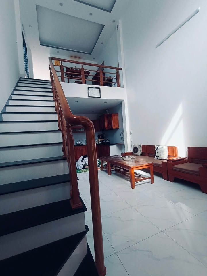 Nhà gác lửng đẹp phường Trần Phú, 80m² - Trung tâm thành phố, sẵn sàng vào ở!