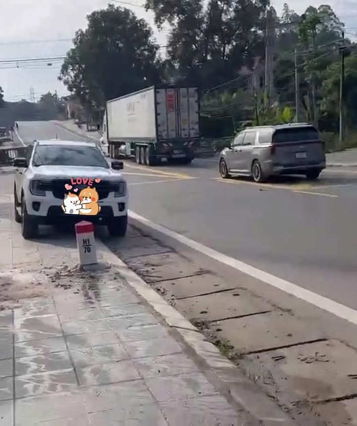 Đất mặt tiền quốc lộ 2 Phù Ninh 82m² giá 2 tỷ - Kinh doanh sầm uất!