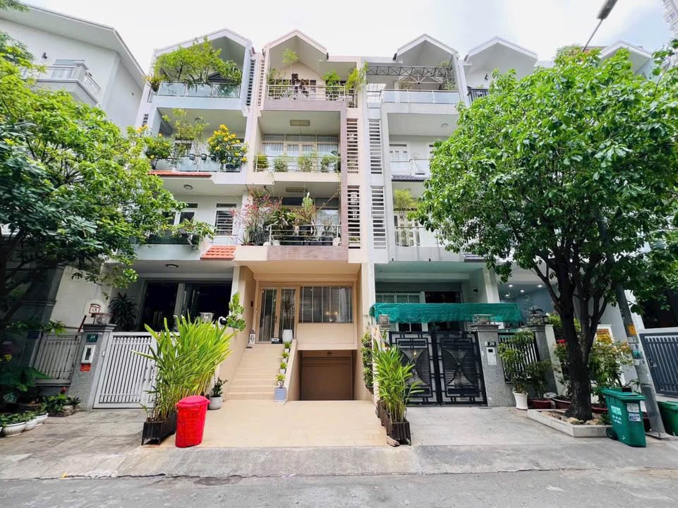 Nhà mặt tiền KDC Himlam Tân Hưng Quận 7, Diện tích 100m², Giá 28 tỷ - Đầu tư sinh lời tuyệt vời!