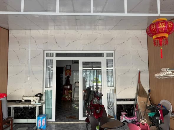 Nhà riêng đường Số 10, xã Thanh Đức, 100m² giá chỉ 1 tỷ - Full nội thất, sẵn sàng vào ở!