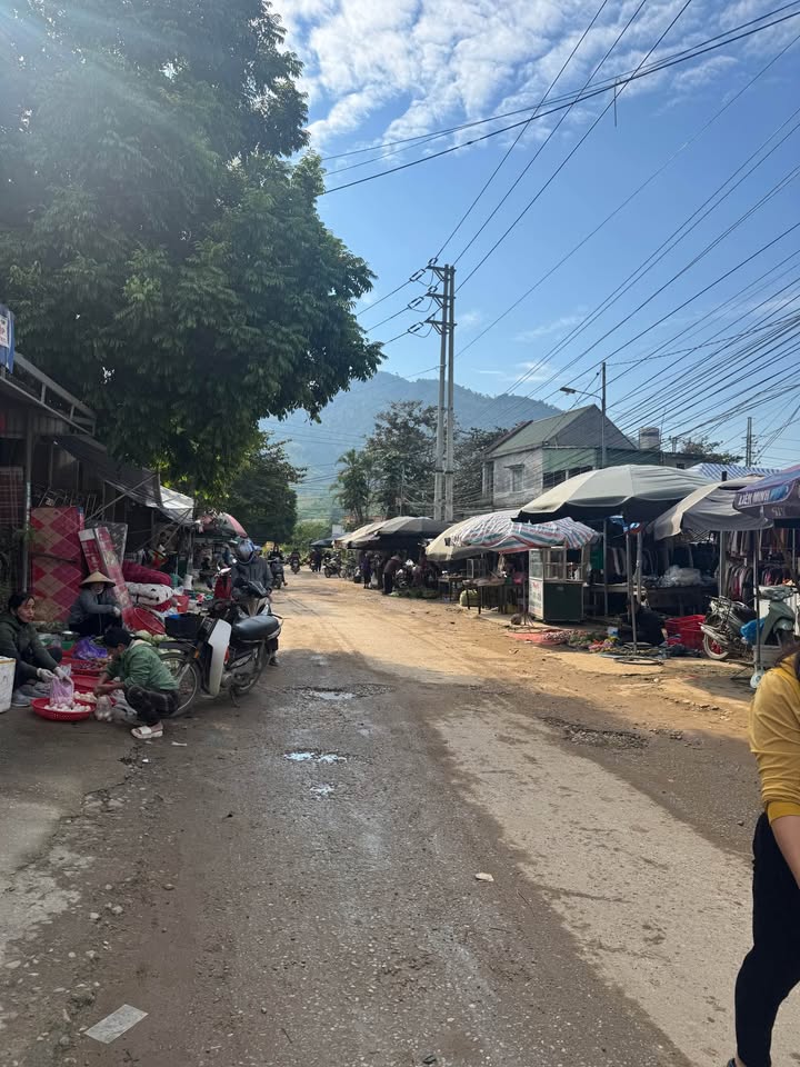 Nhà cấp 4 mặt tiền 4x34m tại Kim Phú, Tuyên Quang - Giá chỉ 1 tỷ!