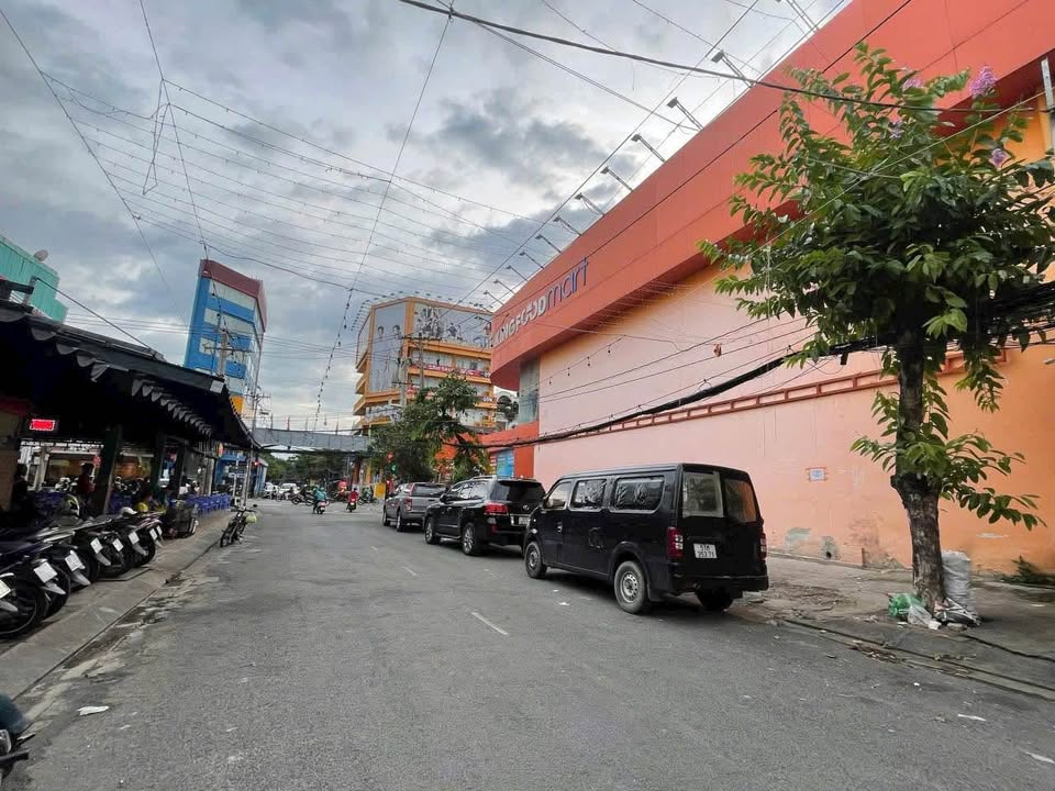 Nhà 3 Tầng Đường Số Tân Quy, Quận 7 - Diện tích 82m² - Phù hợp làm văn phòng công ty!