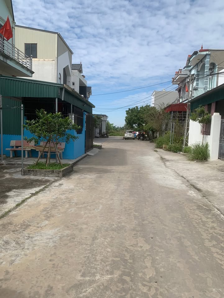 Đất nền khu dân cư Minh Đức, Tứ Kỳ 102m² giá chỉ 2.1 tỷ - Cơ hội đầu tư hiếm có!