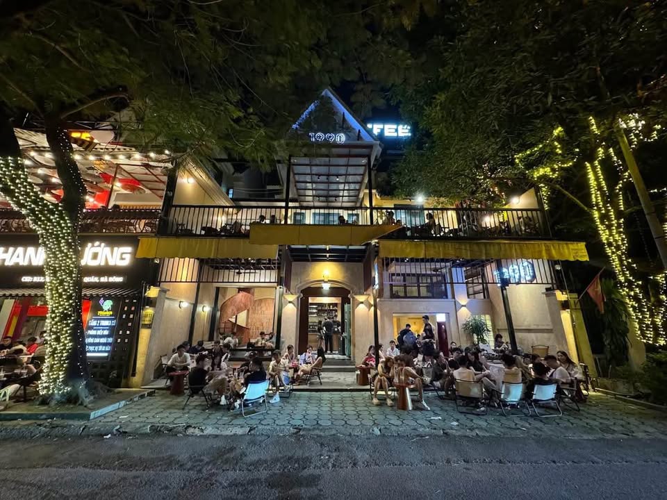 Mặt bằng kinh doanh mặt Hồ Văn Quán, Hà Đông 170m² giá 125 triệu - Không gian mở thoáng đãng!