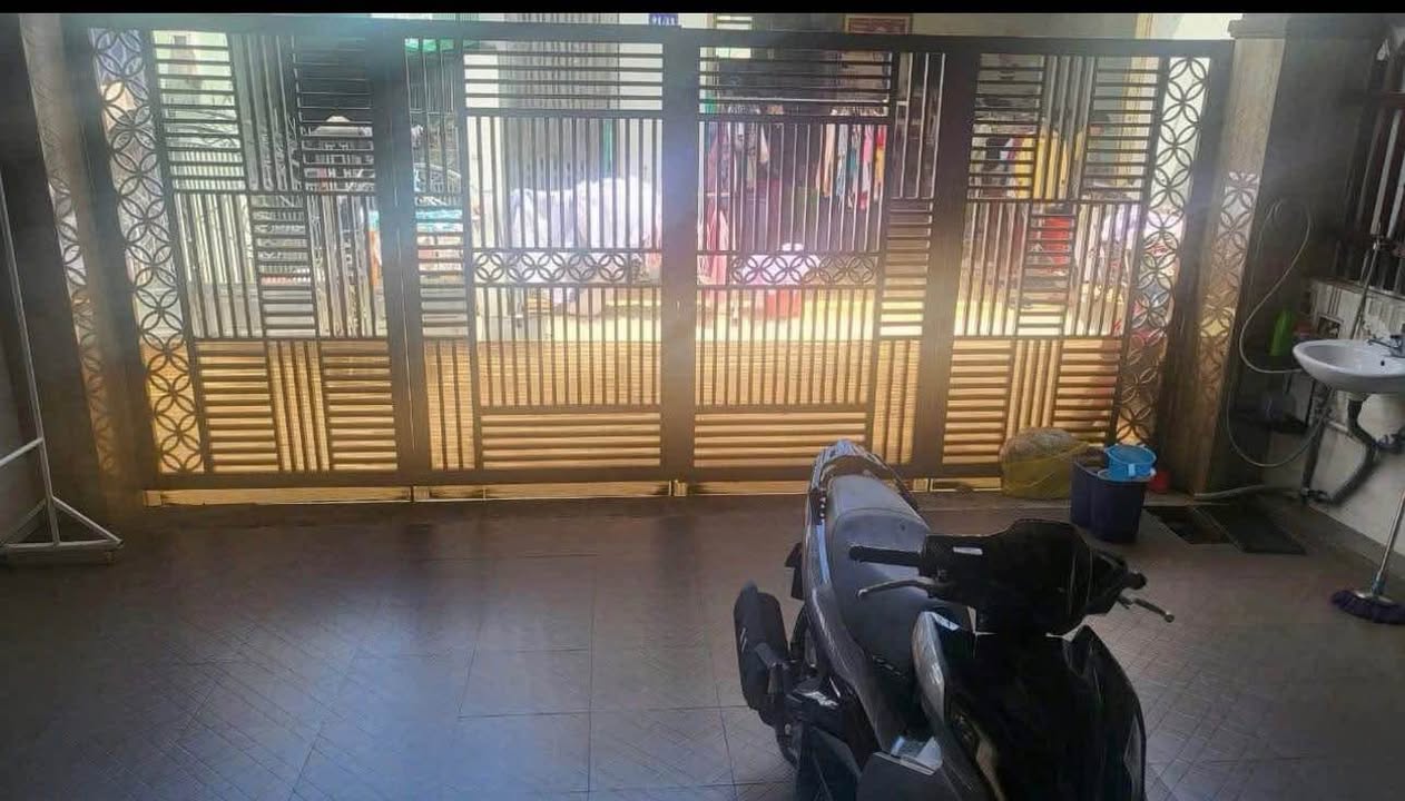 Nhà hẻm 41 Thống Nhất Pleiku 155m² giá 2.7 tỷ - Ô tô vào tận nhà!