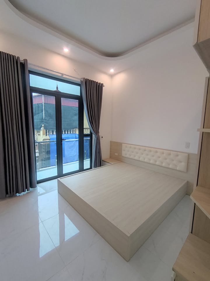 Nhà 4,5 tầng Kỳ Bá Thái Bình 50m² giá 4.8 tỷ - Vị trí đắc địa, không thể bỏ lỡ!