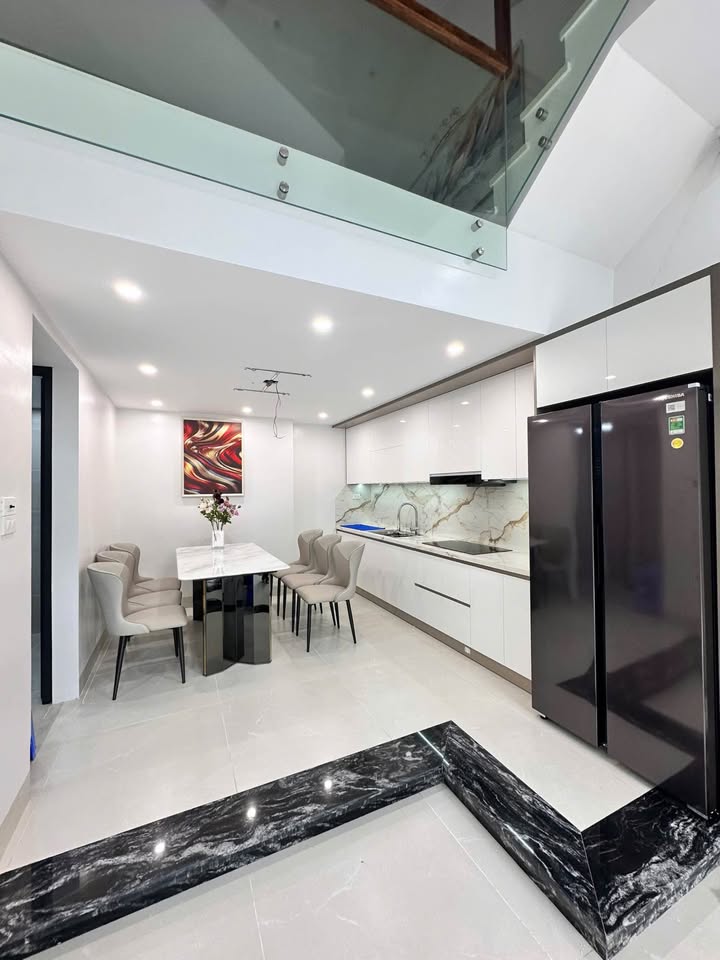 Nhà 4 tầng thôn Khòn Phổ, Mai Pha 50m² giá 3 tỷ - Nhà mới tinh, đầy đủ nội thất!