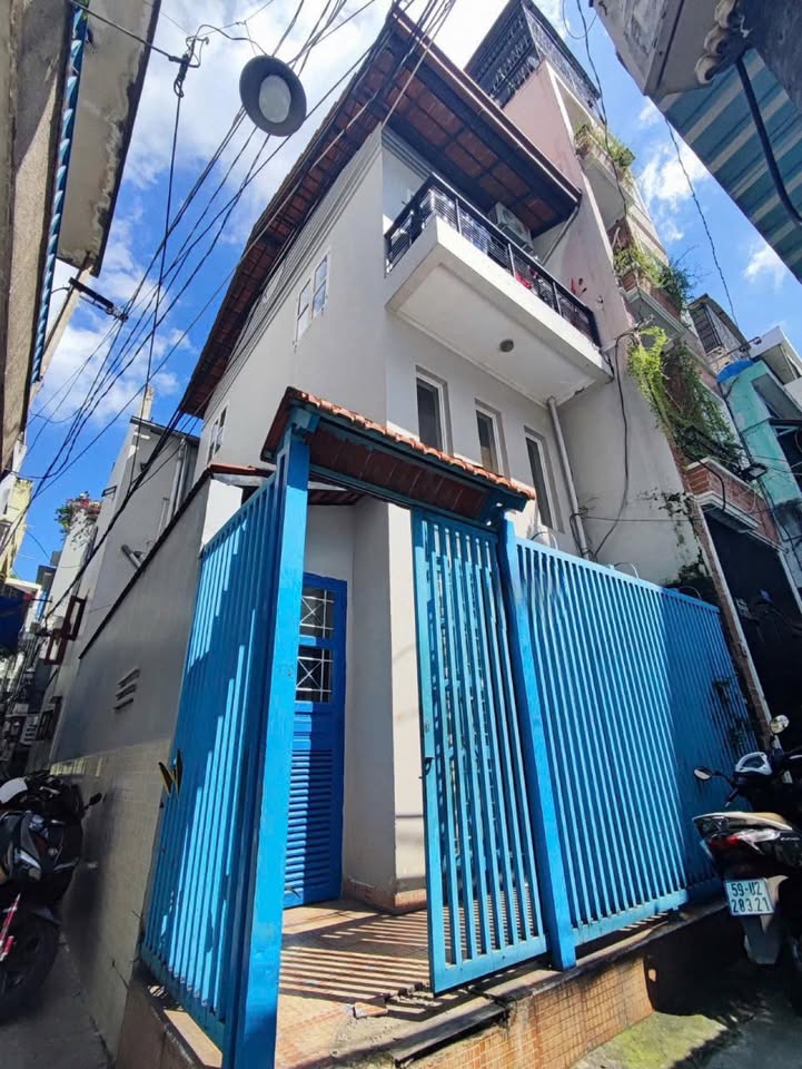 Nhà phố Nguyễn Tiểu La, Quận 10, 40m² giá 5 tỷ - Sổ đỏ đẹp, công chứng ngay!