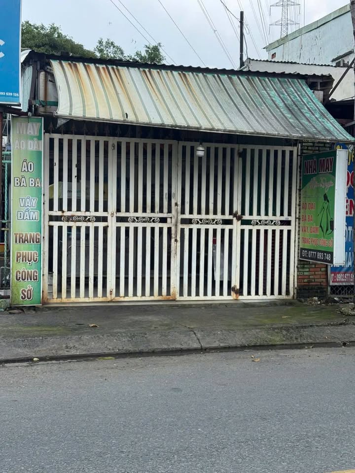 Nhà mặt tiền 4.3m x 14m tại Tân Chánh Hiệp, Quận 12 - Giá chỉ 2.42 tỷ!