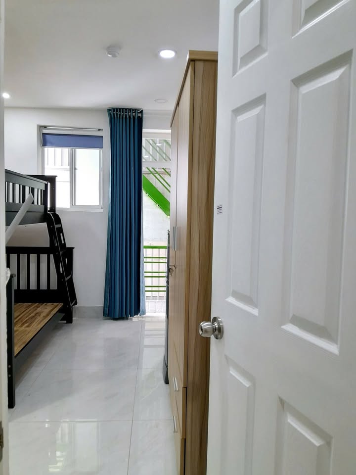 Phòng cho thuê 468 Lê Văn Việt, Thủ Đức - Full nội thất chỉ 3.2 triệu!