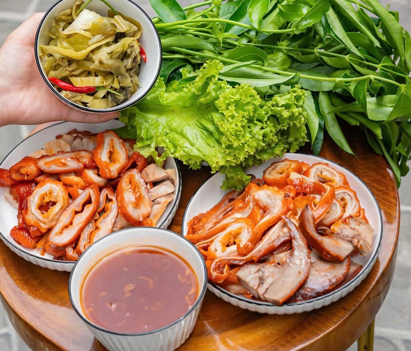 Đất thổ cư Nhựt Chánh, Bến Lức 1000m² giá 3.3 tỷ - Cơ hội đầu tư tuyệt vời!