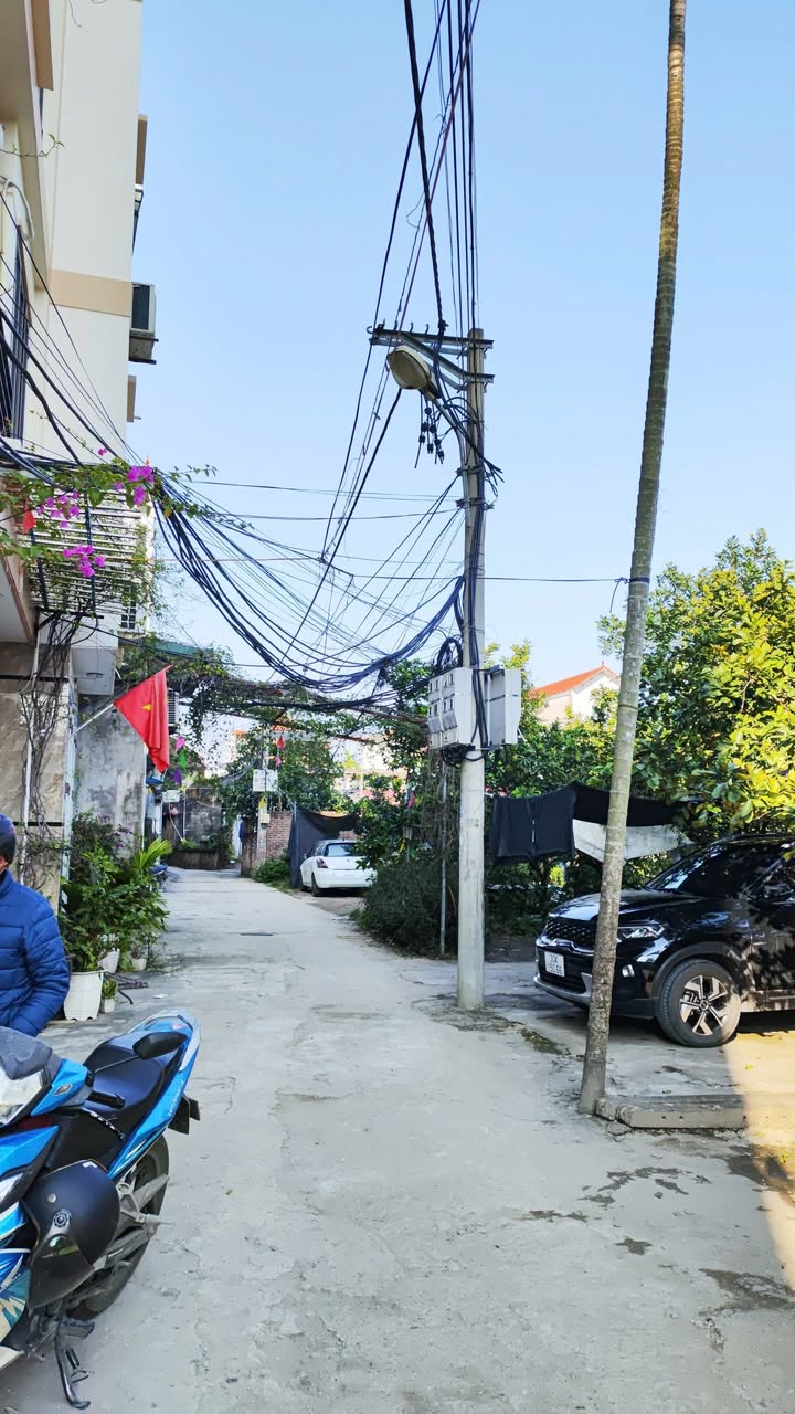 Nhà phố Dương Nội 31m² giá 5.8 tỷ - Ô tô đỗ cửa, an ninh tốt!