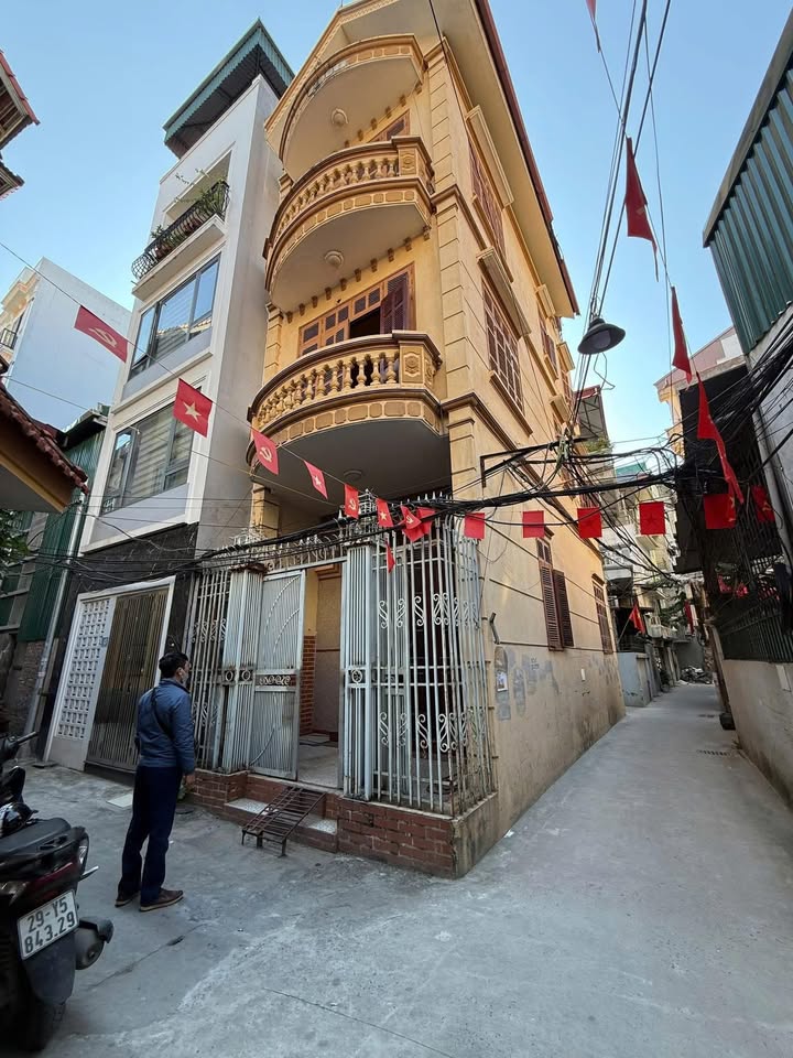 Nhà Xuân Đỉnh 48m² giá 11 tỷ - Ngõ thông ô tô, hai thoáng mát!