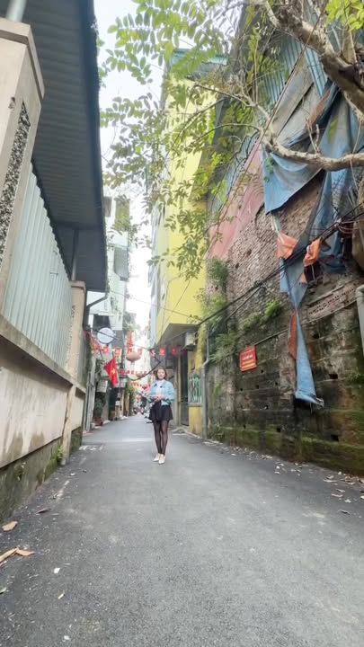 Nhà phố FrontHouse Bưởi, Ba Đình 20m² giá 6.4 tỷ - Đỗ tận cửa ô tô tránh!