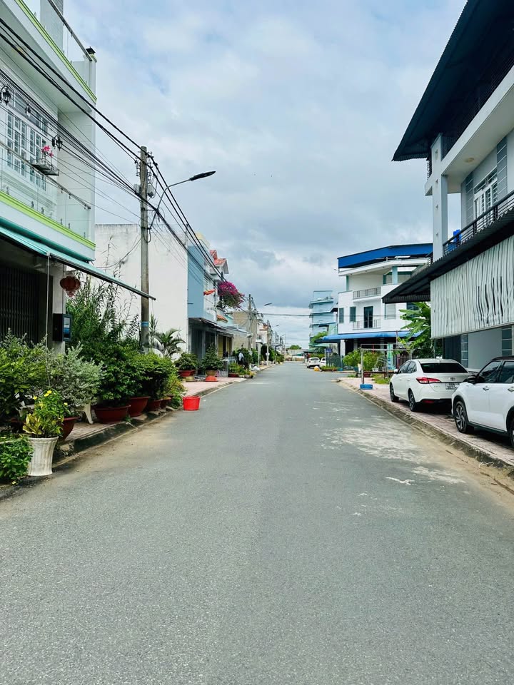 Đất nền kinh doanh Khu Chợ Cái Sao, Long Xuyên 90m² giá 2 tỷ - Cơ hội đầu tư sinh lời!