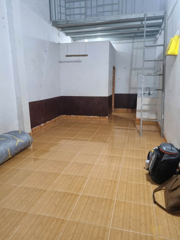 Phòng trọ cho thuê tại Đông Gia Nghĩa 800k - Tiện nghi đầy đủ, giá hạt rẻ!