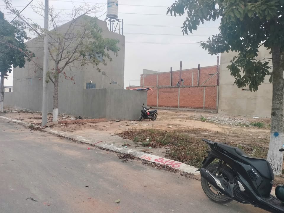 Đất thổ cư 102m² mặt tiền đường nhựa Khu tái định cư Bình Minh Đồng Nai giá 1.19 tỷ - Đầu tư sinh lời hiệu quả!