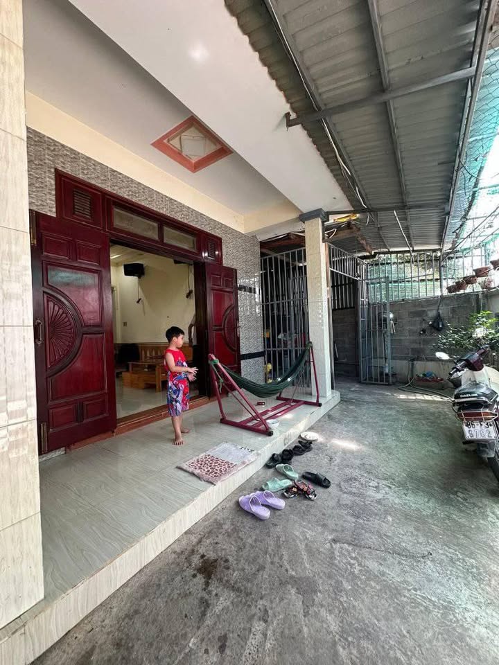 Nhà cấp 4 Phong Nẫm Phan Thiết 196m² giá 2.6 tỷ - Ô tô vào tận nơi!