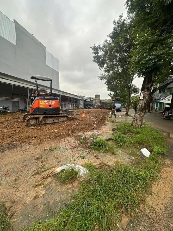 Đất lô góc mặt tiền Lê Công Kiều 190m² giá 5.5 tỷ - Cơ hội đầu tư hiếm có!