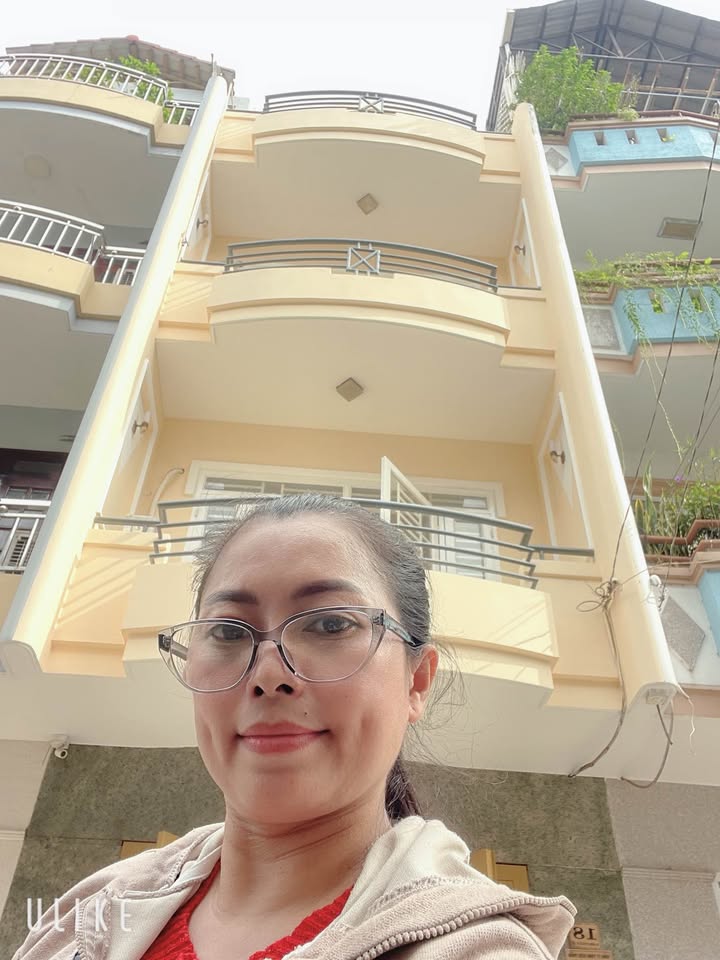 Nhà 4 tầng đường Chánh Hưng, phường 4, quận 8, diện tích 200m² - Sổ hồng chính chủ, giá 13 tỷ!