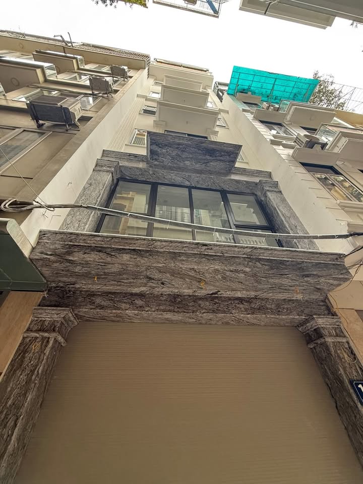 Toà nhà FrontHouse Trần Quốc Hoàn Cầu Giấy 46m² giá 20 tỷ - Kinh doanh sinh lời ngay!