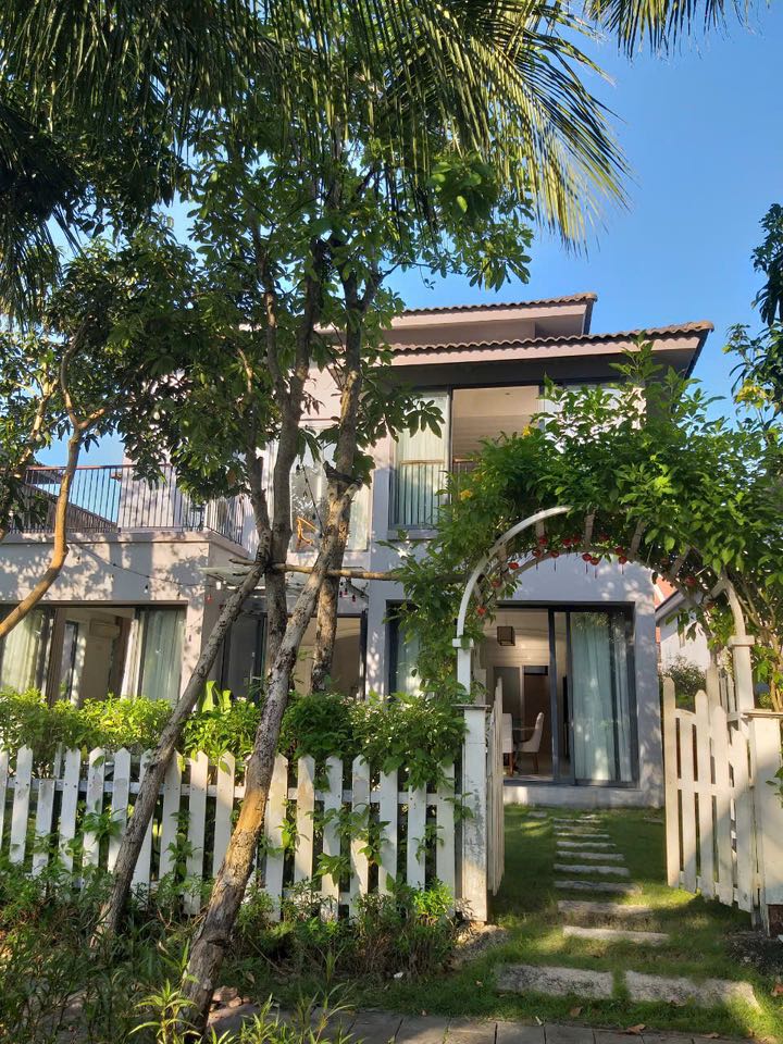 Villa cho thuê theo ngày tại Sonasea Bãi Trường, Phú Quốc - Nội thất cao cấp và tiện nghi đầy đủ!