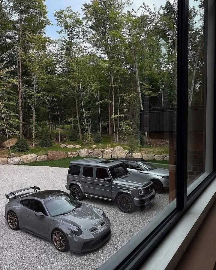 Nhà Lô Góc Mặt Đường Tô Hiệu, Hải Phòng 62m² giá 11.8 tỷ - Thiết kế hiện đại, kinh doanh thuận lợi!