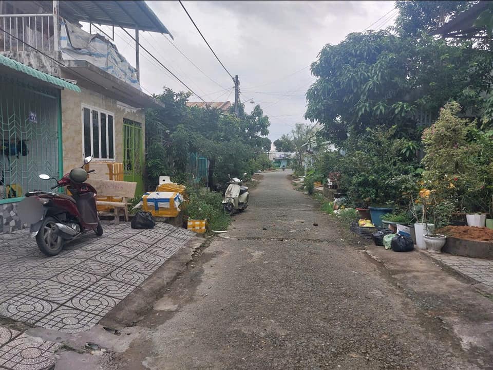 Nhà 1 trệt 1 gác lửng tại phường Thanh Đức, Vĩnh Long - Giá 1.55 tỷ, hướng Đông Nam!