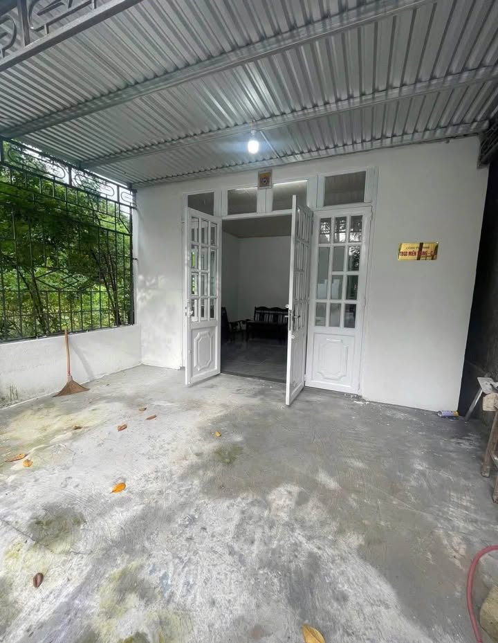 Nhà cấp 4 kiệt ô tô Minh Mạng, TP Huế 150m² giá 1.4 tỷ - Sổ hồng chính chủ chờ sang tên!