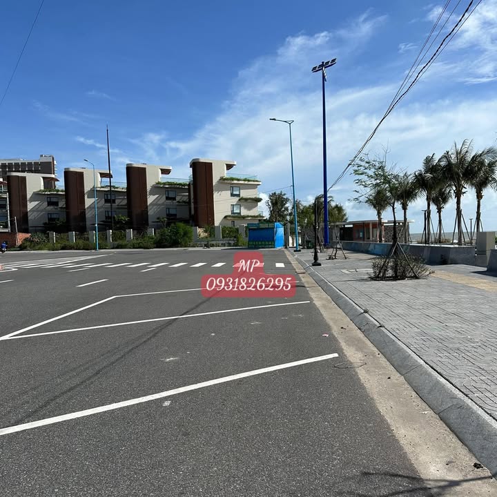 Nhà hàng mặt tiền Võ Thị Sáu, Long Hải 346.4m² giá 19 tỷ - Kinh doanh ổn định!